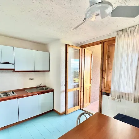 With Panoramic View In Cugnana 3* Cugnana Verde