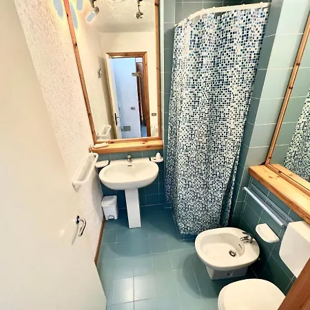 With Panoramic View In Cugnana Aparthotel *